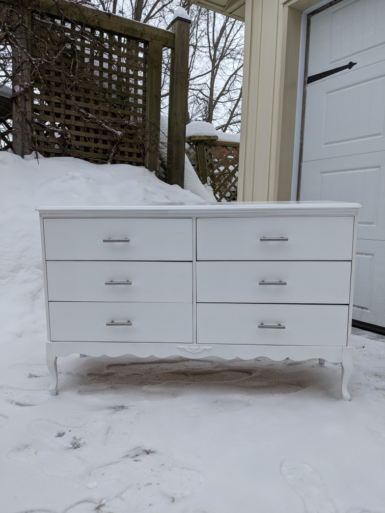 6 Drawer Lowboy Dresser In White
