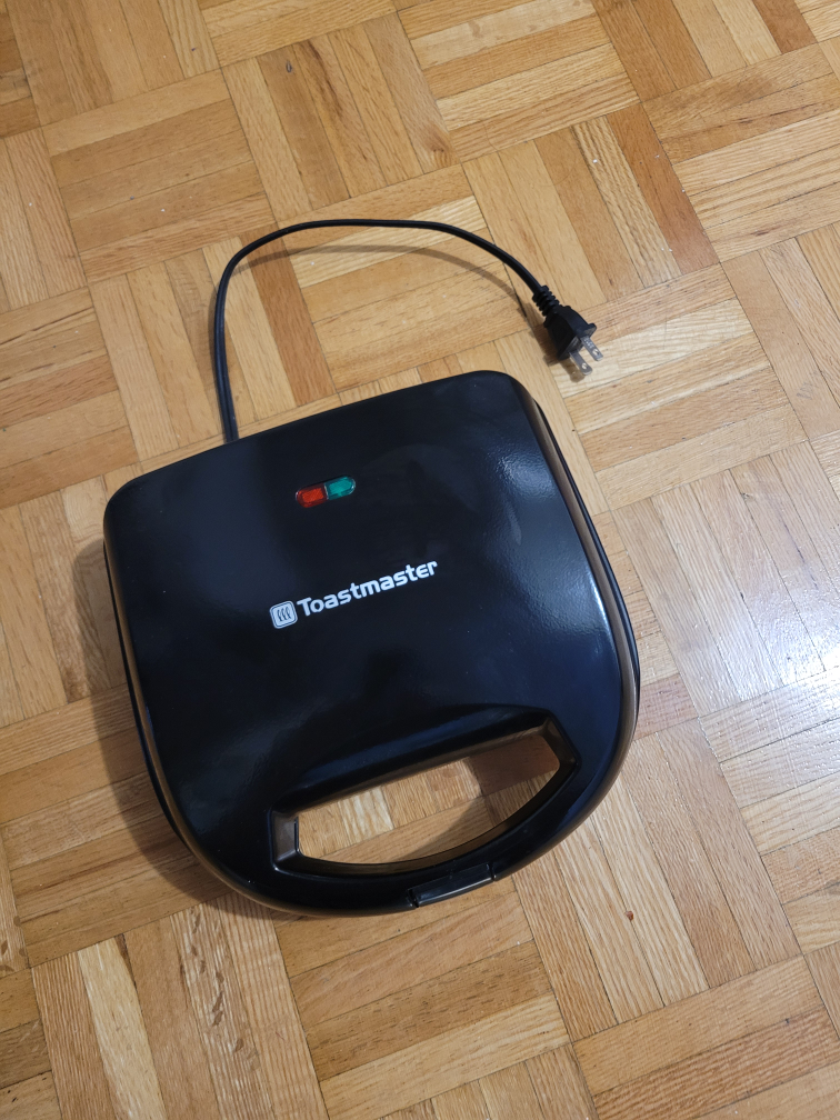Toastmaster Two-Slice Sandwich Maker