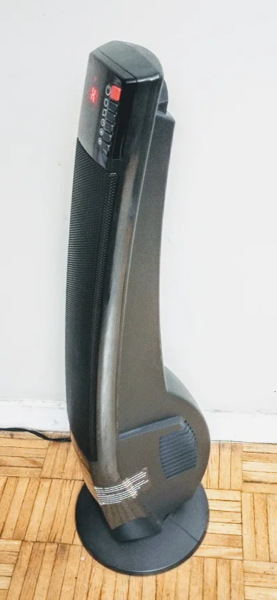 LASKO Tower Ceramic Heater with Remote . Model: CT 30796 image indicator(4)