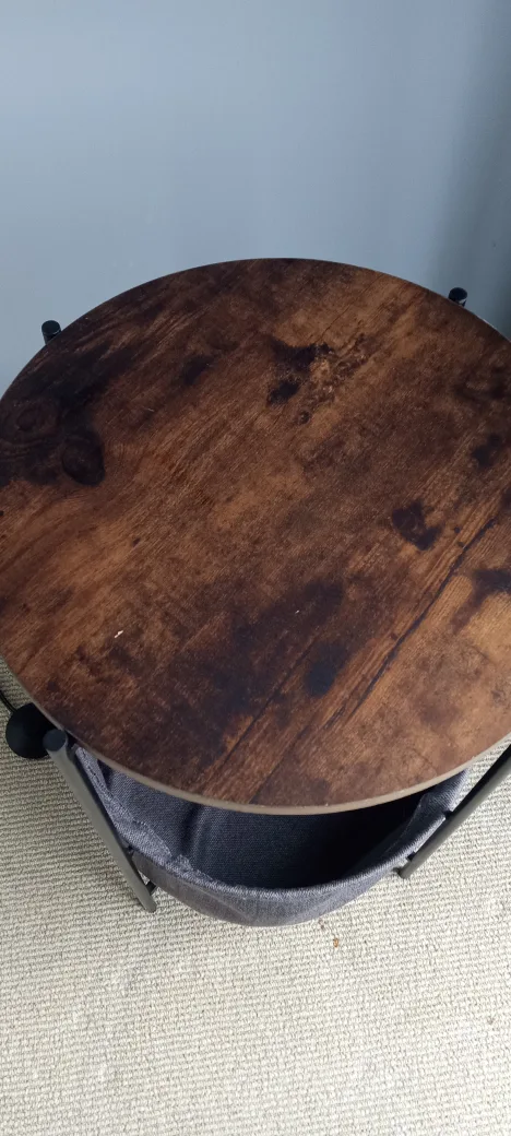 Round Side Table with Storage Basket image indicator(2)