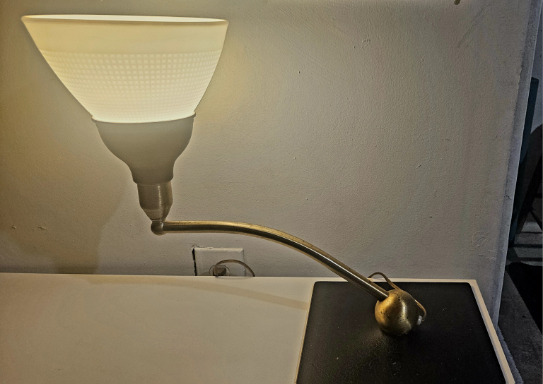Mid-Century Modern Swing Arm Desk Lamp - photo 3