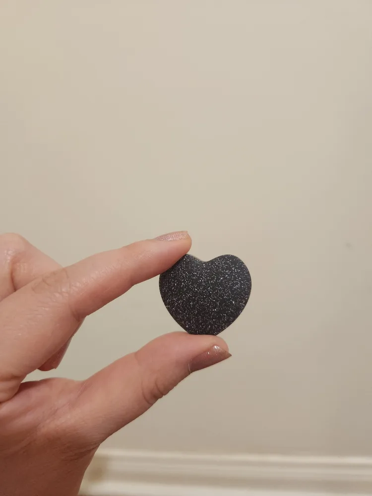 #freecycle Dark Glitter Heart Charms image indicator(2)