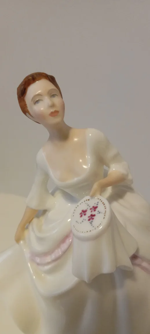 Royal doulton lady figurine image indicator(2)