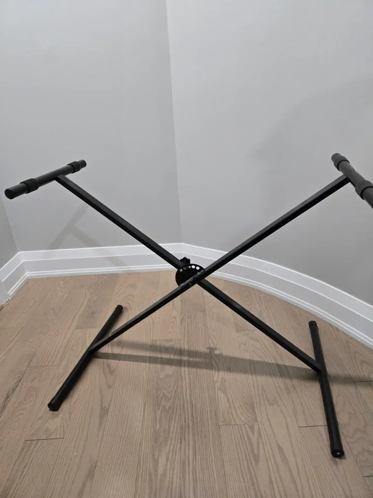 Yamaha PSR-170 Keyboard with Stand and Sustain Pedal image indicator(3)