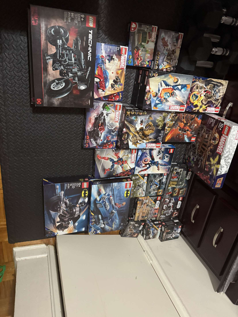 Bulk LEGO Lot - Star Wars, Marvel, DC, Technic - photo 2