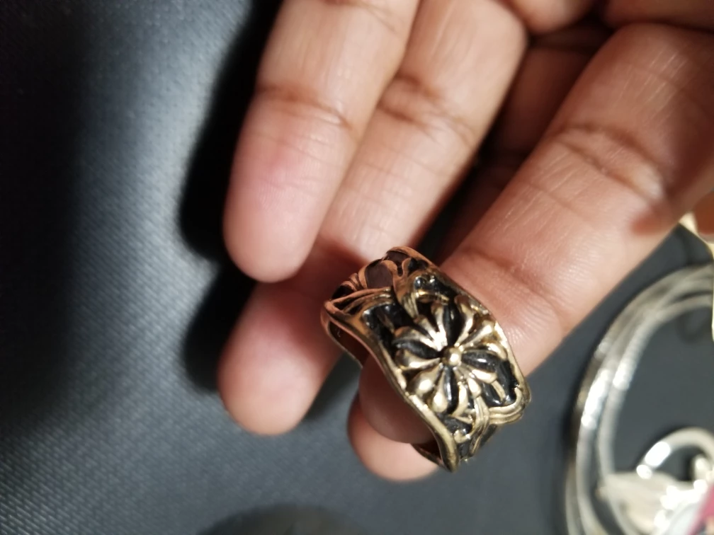 Lot of 5 Unique Rings - Gold, Silver & Black - photo 2