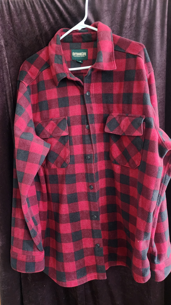 Men's Outdoor Life Red and Black Plaid Fleece Shirt - Size XL - photo 3