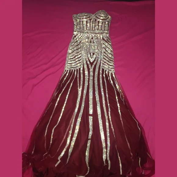 Stunning Maroon & Silver Beaded Evening Gown image indicator(2)