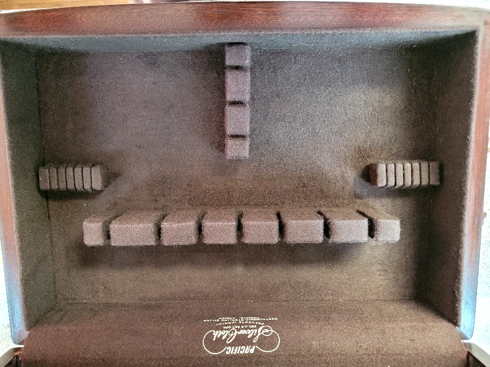 Silver Chest- Mahogany image indicator(4)