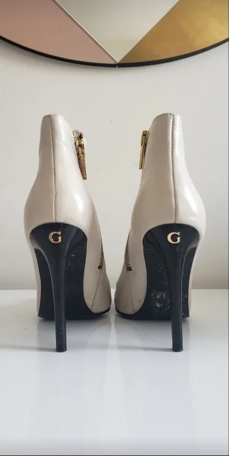 GUESS Tuxedo Boots: Chanel-Inspired image indicator(2)