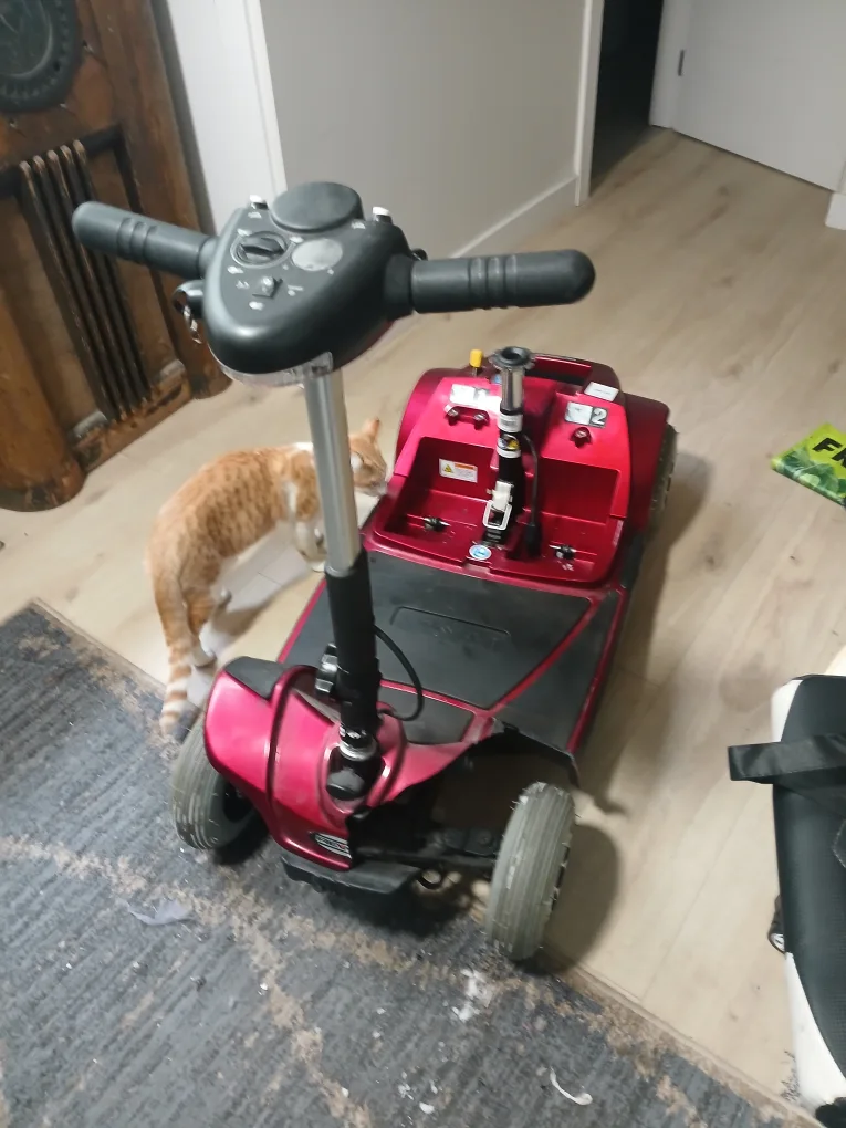Pride Mobility REVO 4-Wheel Mobility Scooter thumbnail
