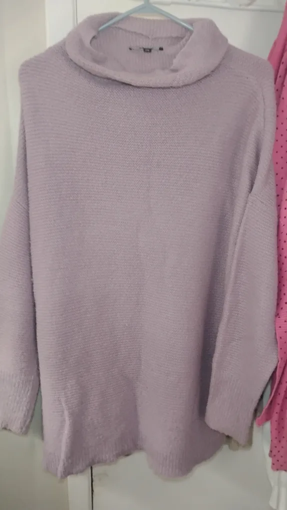 Lilac Billy Morgan Cowl Neck Sweater - Size Large image indicator(2)