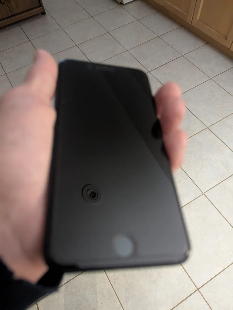 iPhone 8 plus 64gb new condition 93 battery health image indicator(3)