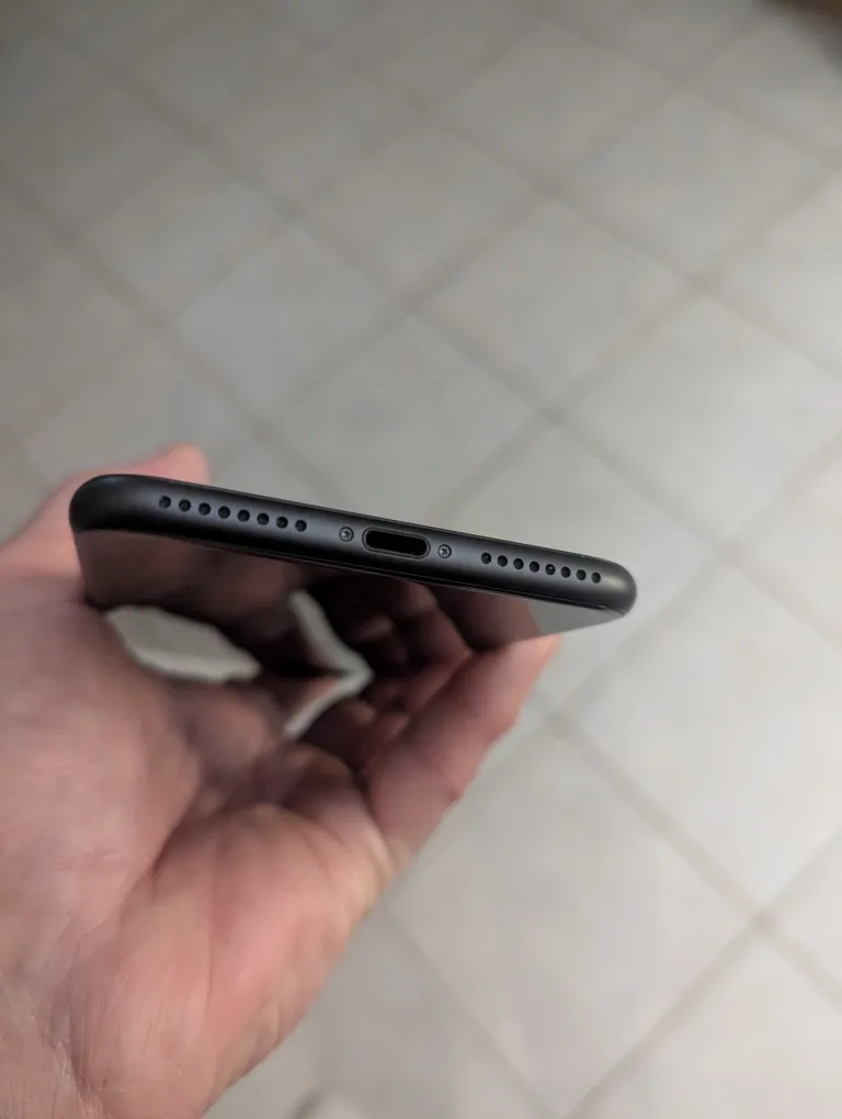 iPhone 8 plus 64gb new condition 93 battery health image indicator(4)