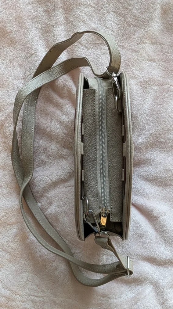 NEW Beige handmade leather embroidered mini round crossbody bag. image indicator(4)