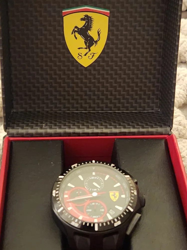 Ferrari scuderia race day watch 0830696 image indicator(7)