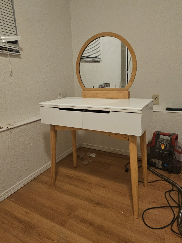 Vanity Set with Mirror