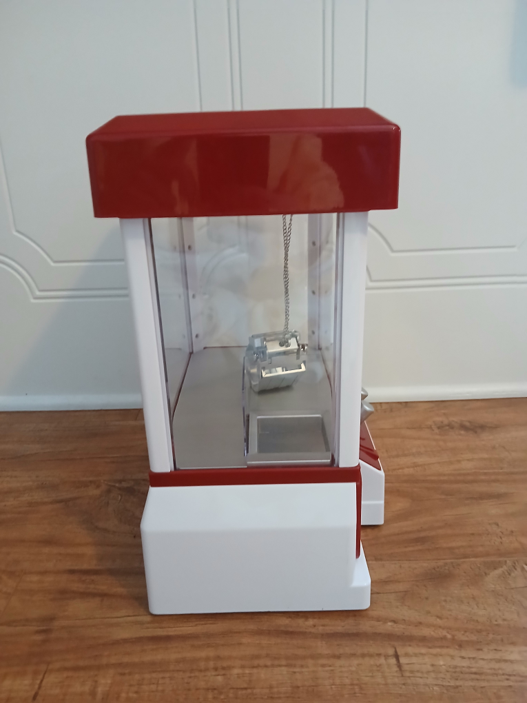 Candy Claw Mini Arcade Game - photo 2
