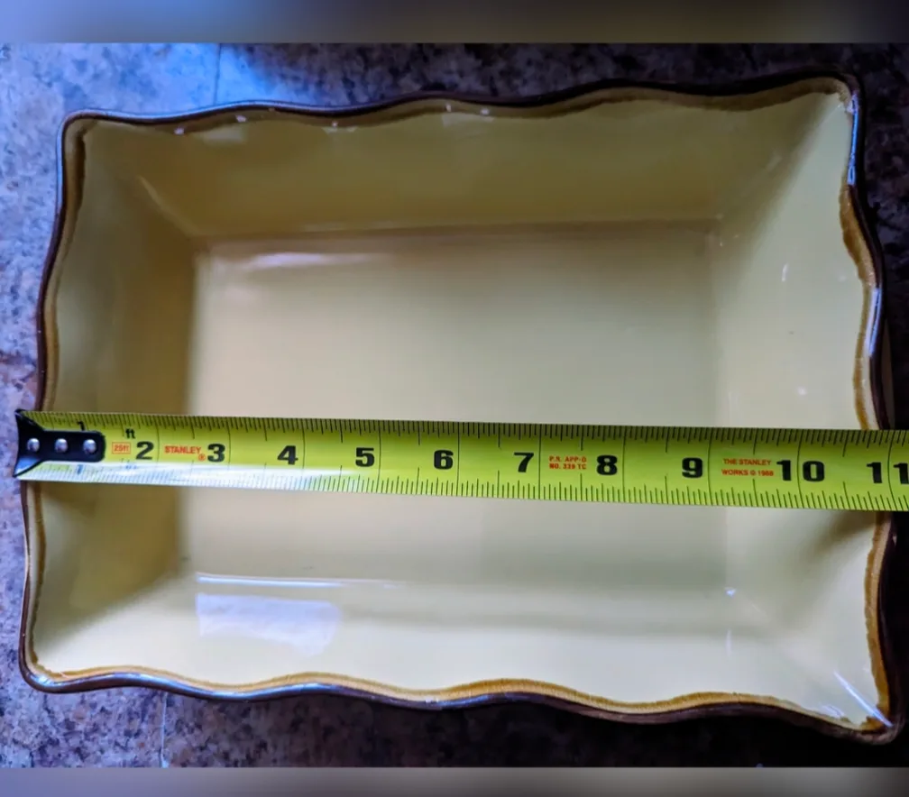 Kitchen Stuff Plus Yellow Baking Dish image indicator(3)