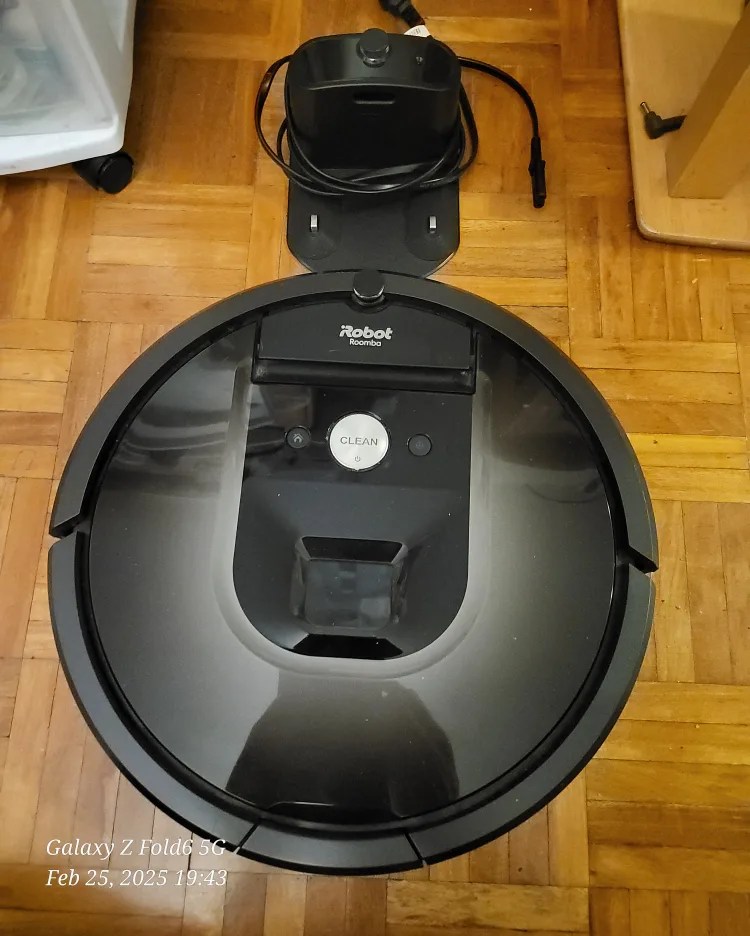 Irobot Roomba 980 Wi image indicator(3)