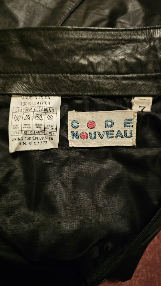 🏈Code Nouveau Leather Skirt, Size 7 - photo 3