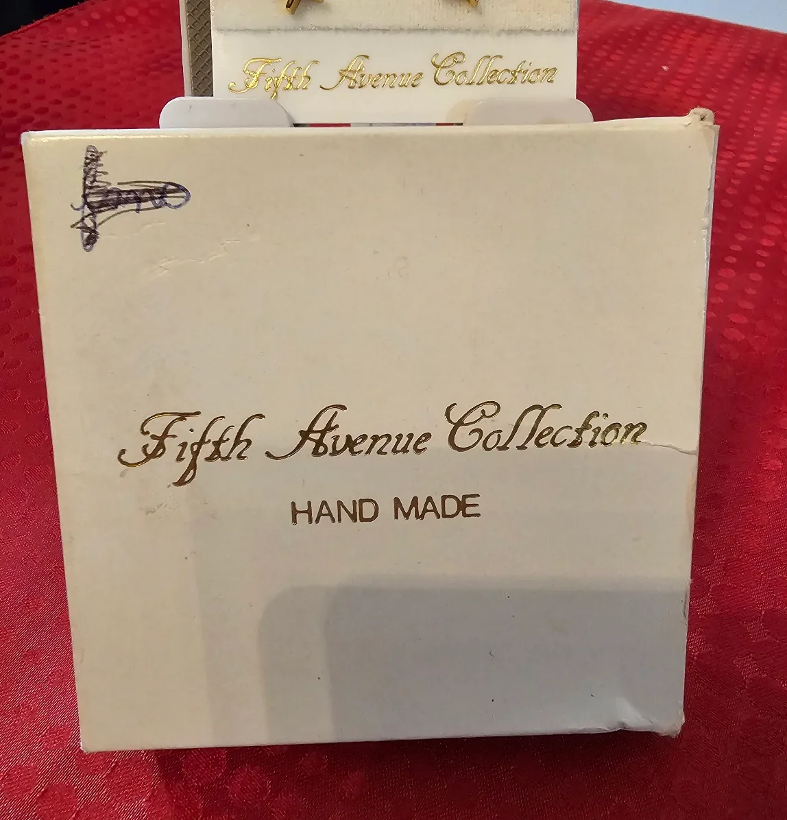 Vintage Fifth Avenue Collection Hand-Made Fan Earrings & Broach image indicator(4)