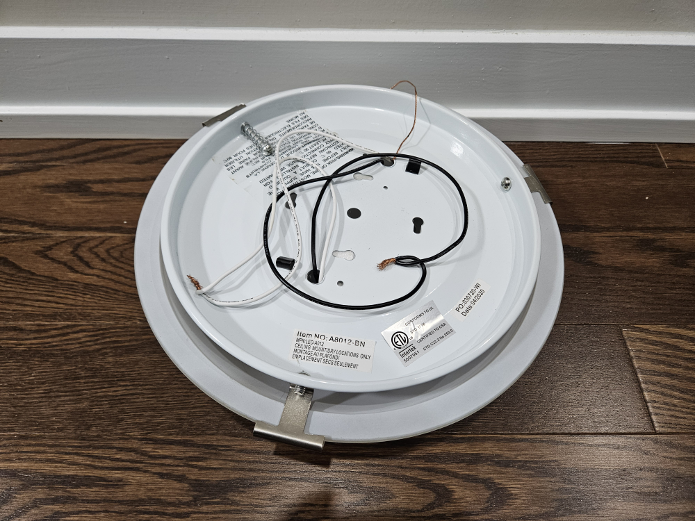 Recessed Lighting Fixture - White - photo 3