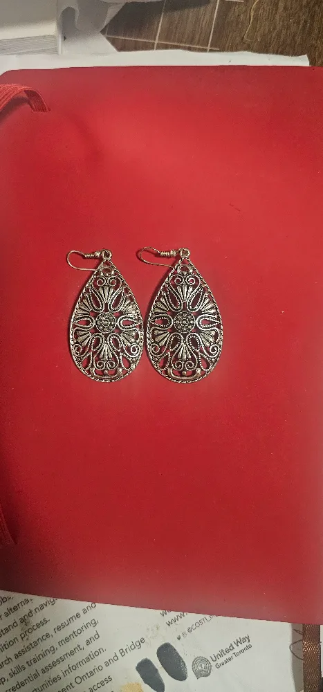 Silver Filigree Teardrop Earrings image indicator(2)