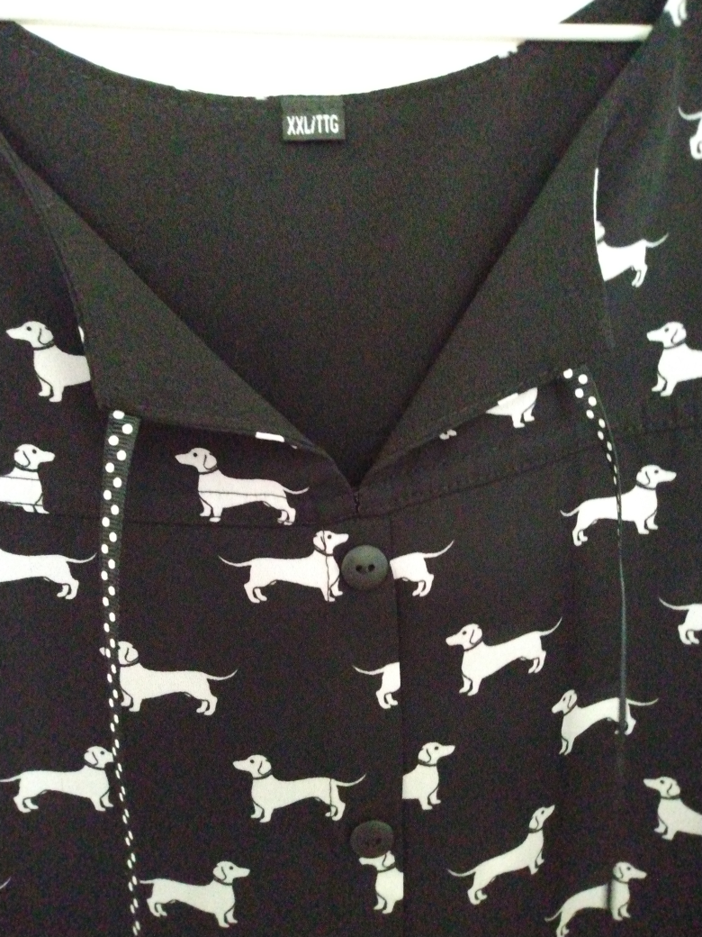 Dachshund Print Sleeveless Blouse - photo 3