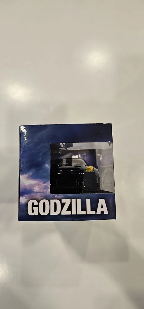 Jada Toys Godzilla 2009 Nissan GT-R (R35) Ben Sopra Die-Cast Car image indicator(4)