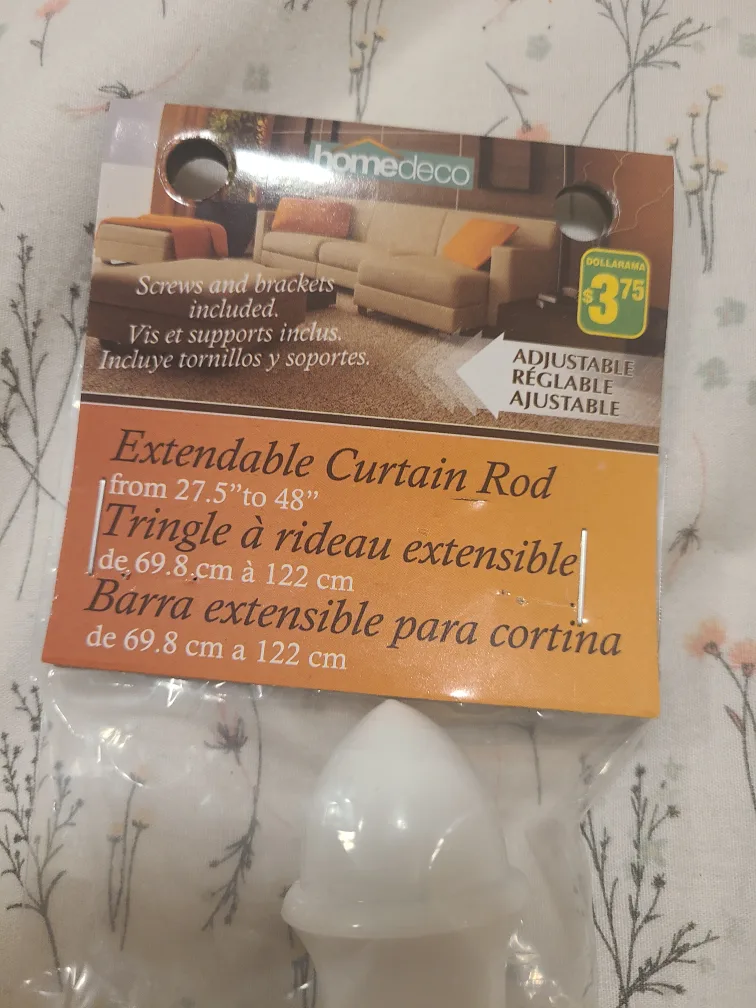 White Extendable Curtain Rod image indicator(2)