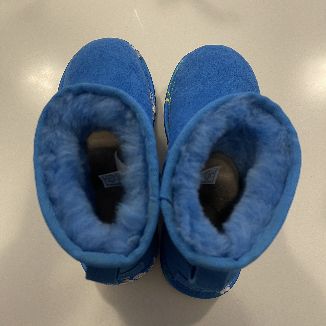 UGG’ Custom Classic Mini -Size 5 - photo 5