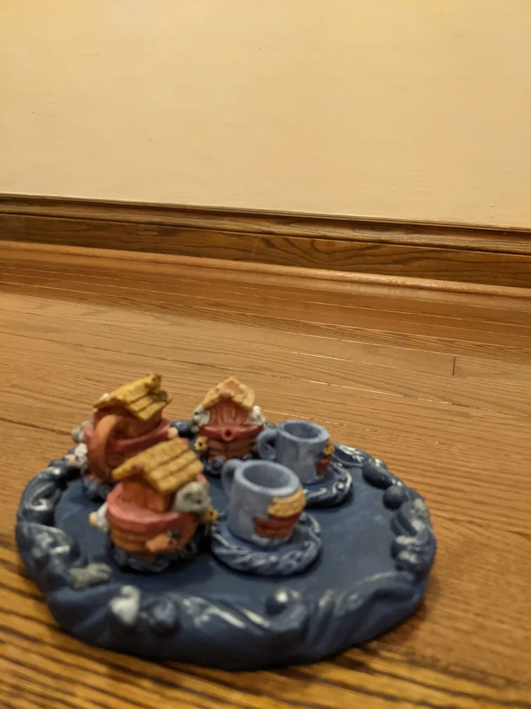 🏈 Miniature Noah's Ark Tea Set image indicator(5)