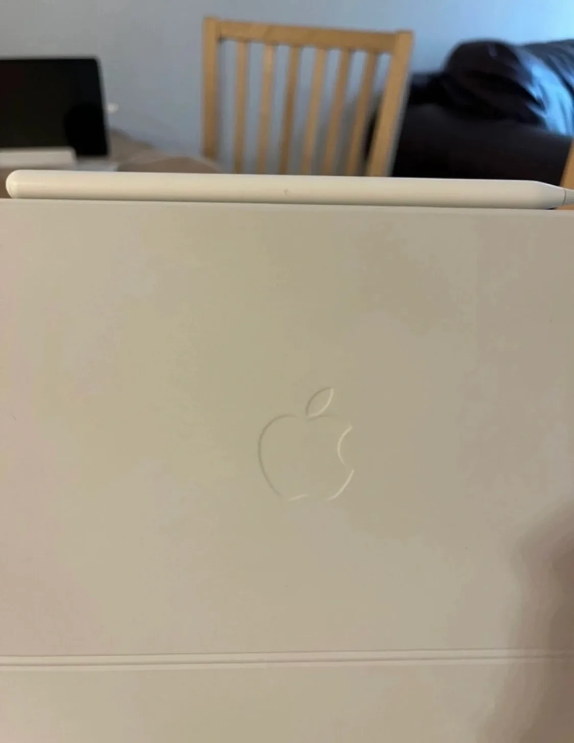 iPad Pro 12.9 inch (5th Generation)  1 TB Storage Wi-Fi/Cellular image indicator(3)