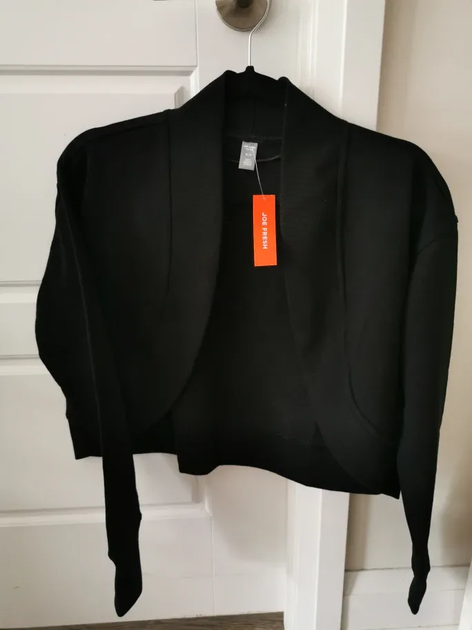 FINAL PRICE Joe Fresh Black Cropped Cardigan Sweater image indicator(5)
