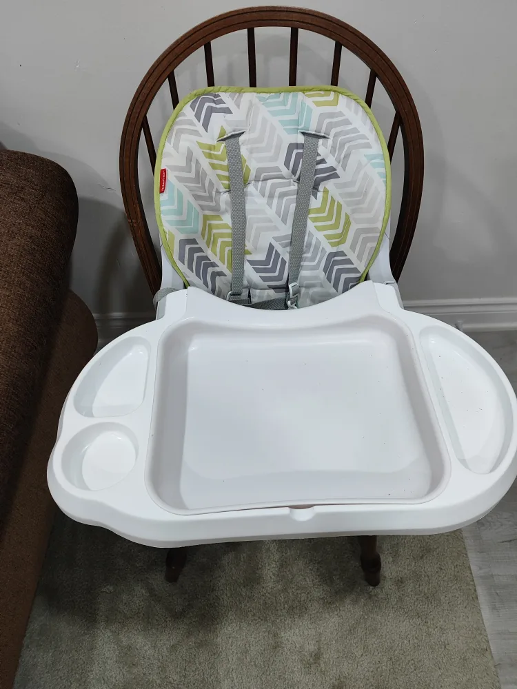 Baby High Chair Booster Seat with Tray #freecycle image indicator(2)