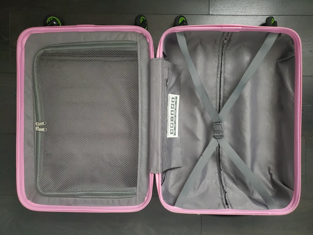 Carry-on luggage - 4 wheels image indicator(3)