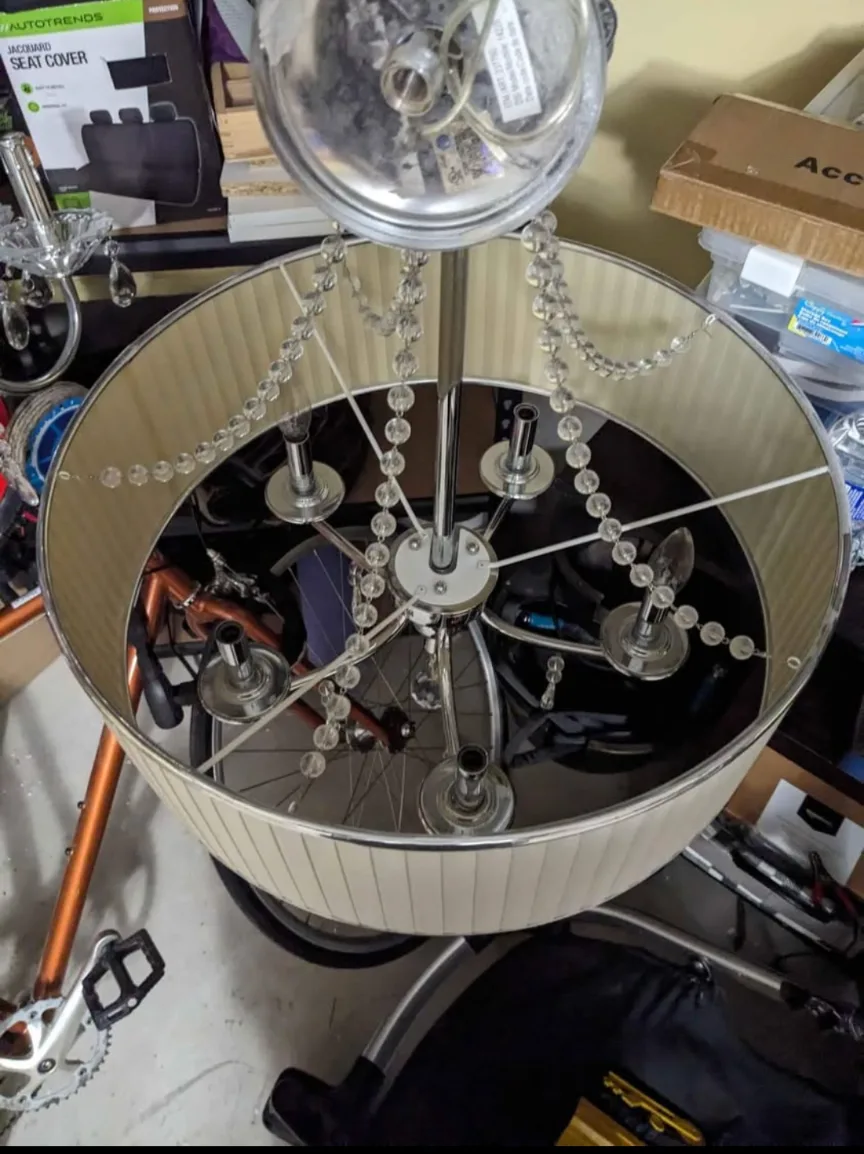 Chandeliers thumbnail
