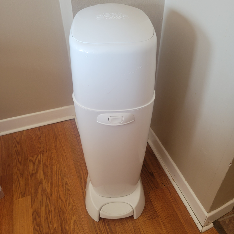 Diaper Genie Complete