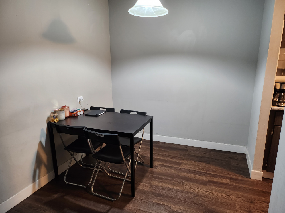 3 Ikea desk - photo 2