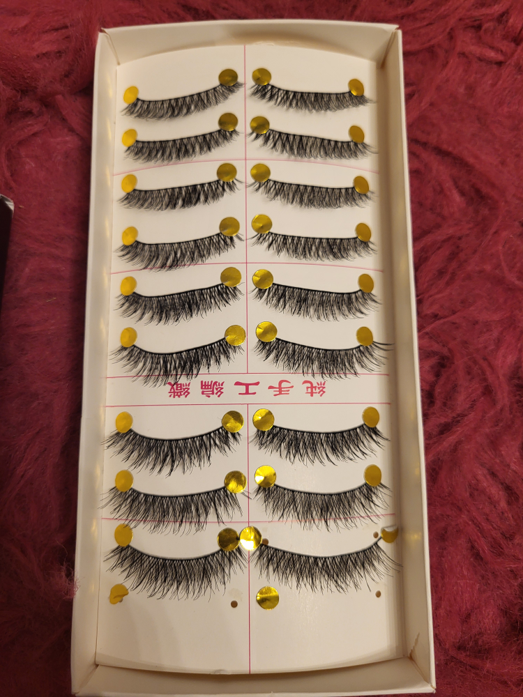 MAC & other false eyelashes bundle - photo 4