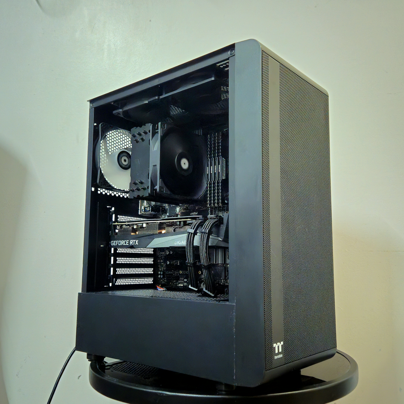 Gaming PC (RTX 3070 | Ryzen 7 5700x | 32GB RAM | 1TB NVME SSD) - photo 3