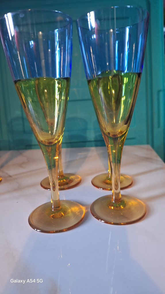 Set of Six Vintage Champagne Glasses, Two-Toned Amber and Blue - photo 3