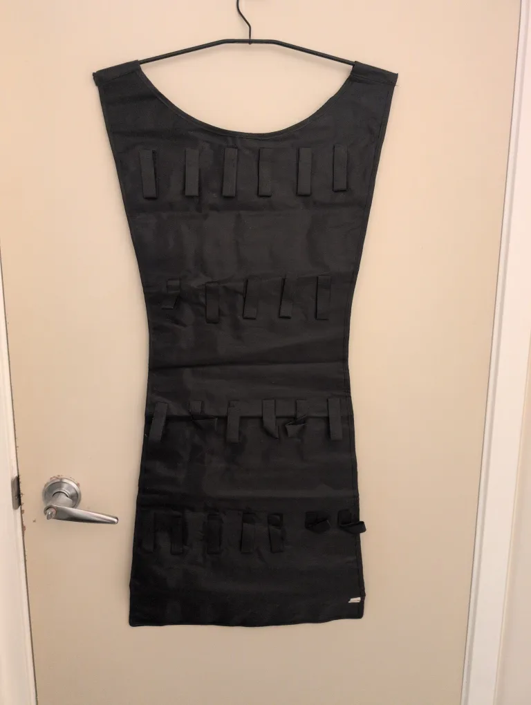 Umbra Hanging Jewellery Organizer - LBD Design image indicator(5)