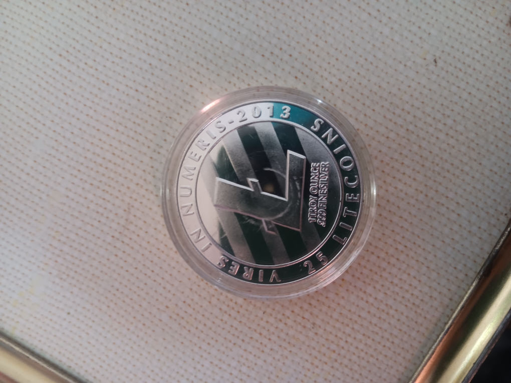 Set of Four Litecoin Silver Coins - photo 3