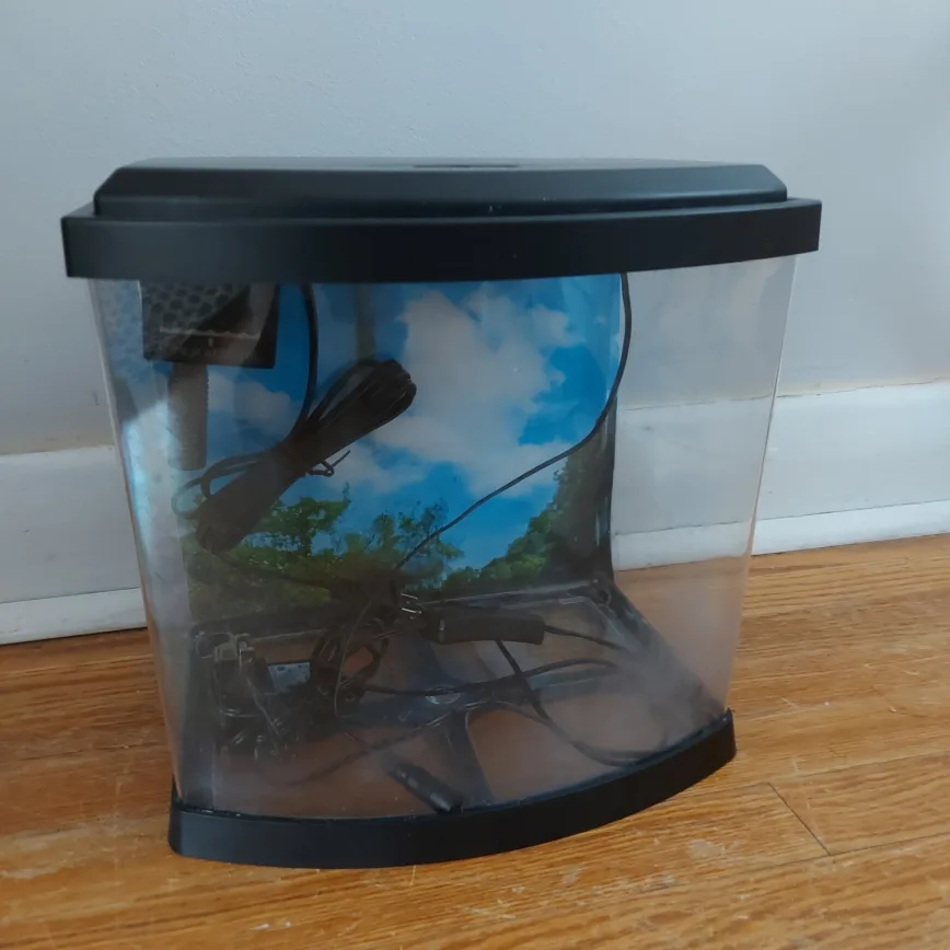 Top Fin 2.5 Gallon Aquarium Kit with Filter thumbnail
