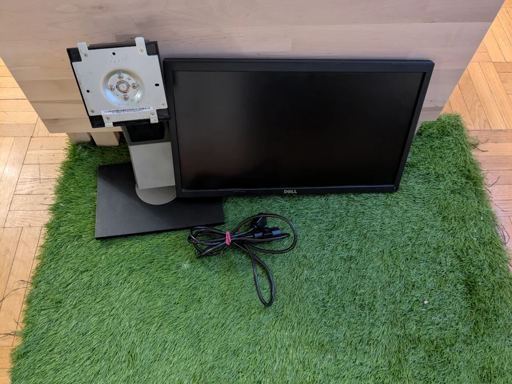 Dell P2017Hc 19.5" Monitor with stand image indicator(2)