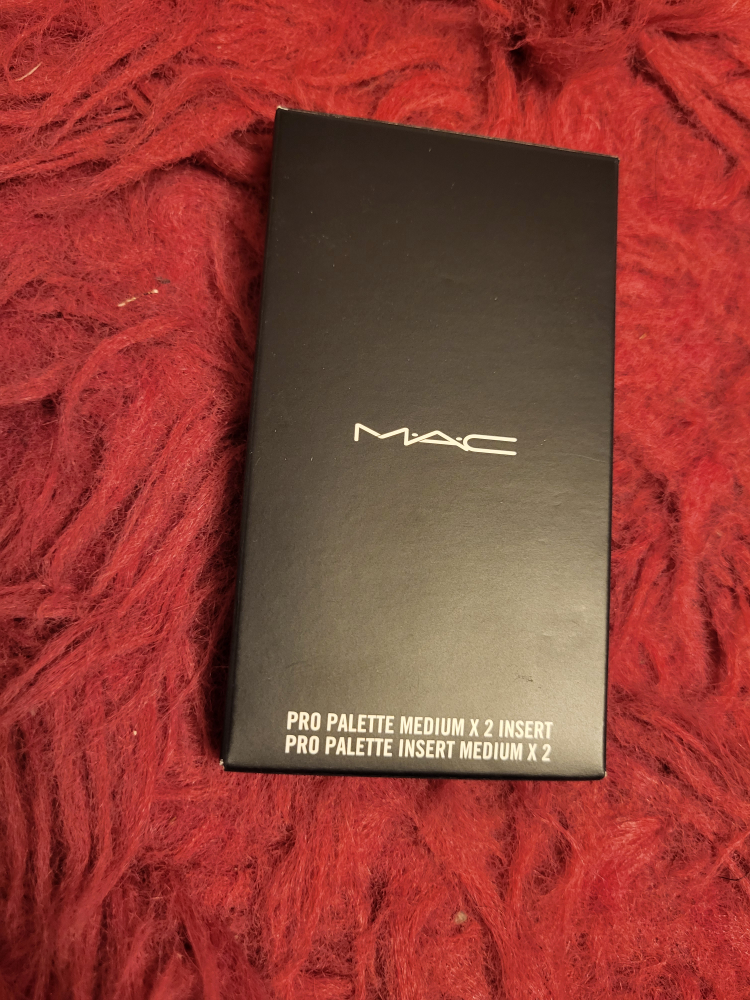 MAC & other false eyelashes bundle - photo 2
