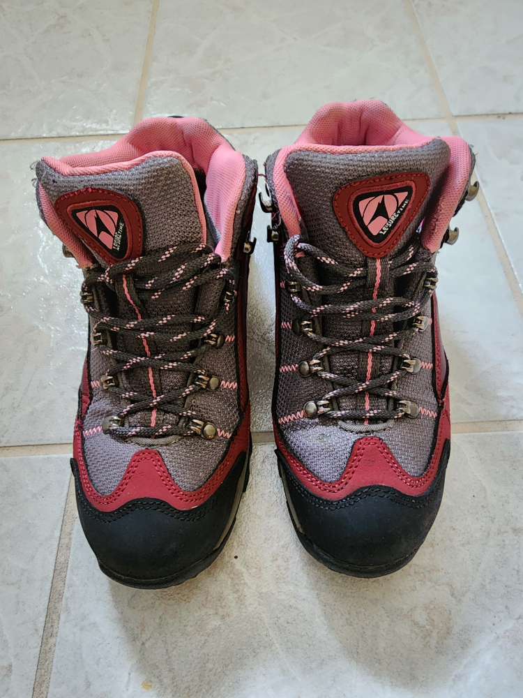Women's Hiking shoe.