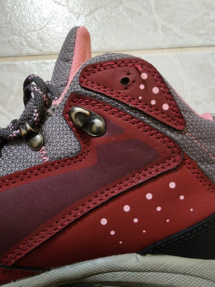 Women's Hiking shoe. - photo 3